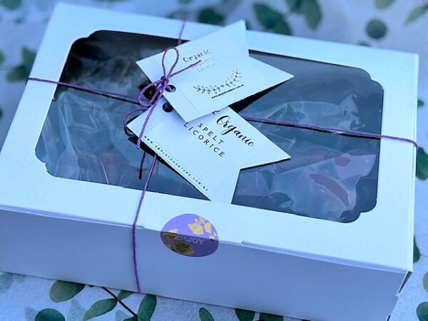 Gift Wrapping - Clear Window Gift Box